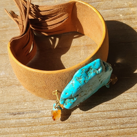 Beautiful Large Turquoise Crystal Slab Necklace / Crystal bracelet - Picture 5 of 6